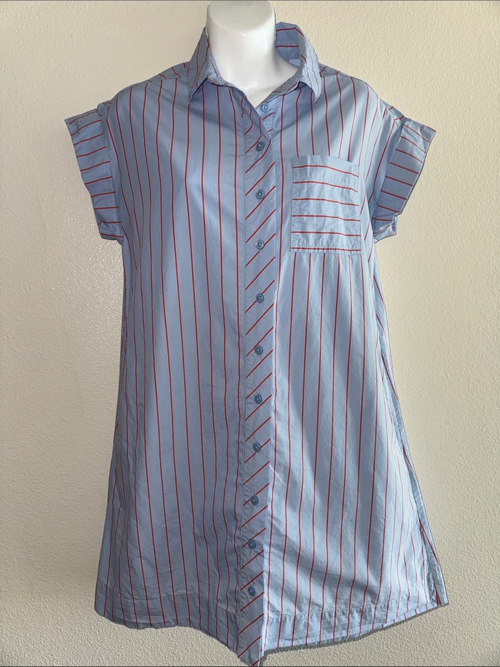 Caslon 100% cotton Women's Light Blue and Red Striped Mini Dress missing belt